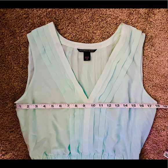 🌱NWOT VS Chiffon Dress - Picture 4 of 5